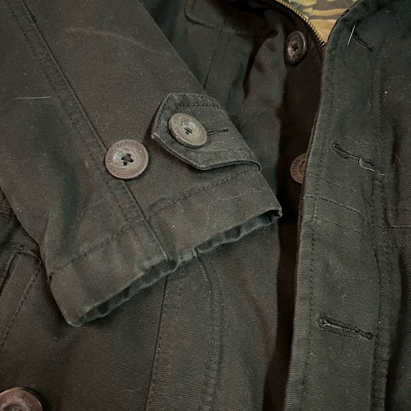 Aritiza fall jacket - Picture 4 of 6